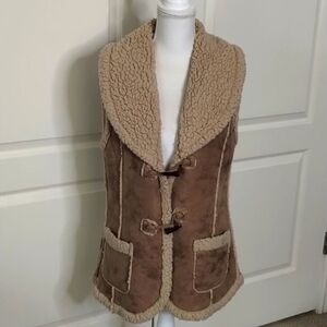 Anne French Sherpa suede feel vest size medium hippie boho style